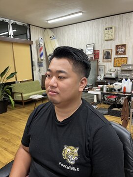 アールズ ヘア(R's hair) MEN’S HAIR/ブルーブラック/フェザーパーマ/ 印西　印西市
