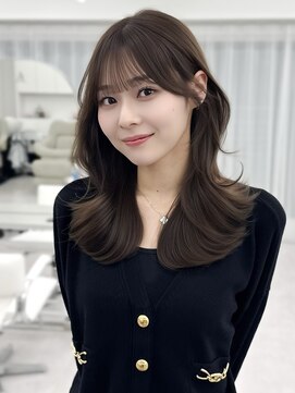 アマトウキョウスマートサロン(AMA TOKYO×Smart Salon) くびれミディアムレイヤー/顔まわりカット/美髪レイヤーカット