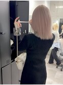 短めででも可愛い　ホワイトミルクティー