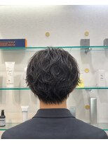ビーシャイン(B-SHINE) メンズパーマ/メンズカット/シェービング/眉毛/メンズサロン