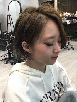 ヘア メルト(Hair Melt)の写真/【再現性×顔周りスッキリ◎】丁寧なカウンセリングと高い技術でそれぞれ似合う「バランス」を創ります♪