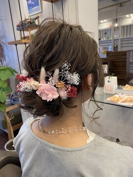 オルガ ヘアアンドメイク(Oluga hair&make) ドライフラワーシニヨン