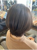 ショートボブ