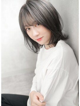 エレノア 立川北口(Eleanor) シンプル小顔ボブ