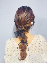 ヒュミ(hymy) 結婚式参列/お呼ばれ/推し活/イベント/ゆるふあ/編み込みヘア