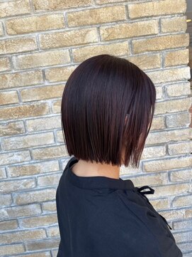 アーリア(aria) 切りっぱなしボブ