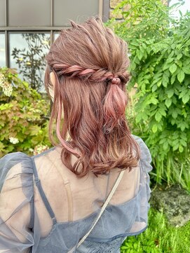 美容室 ルチア ハワイ(Luccica HAWAII) ゆるふわハーフアップ