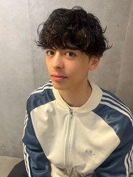 リトワバイフィール(litva by feel) マッシュパーマ