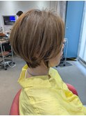 白髪ぼかし×ショートスタイル