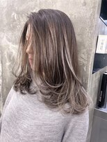 キング 高槻(K!ng)&nbsp;縮毛矯正髪質改善ハイライトレイヤーカット枚方美容室エクステ