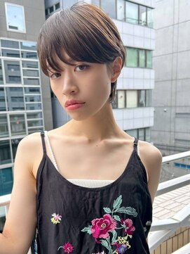 エクー(ECOO) 『　 アッシュベージュ×ショートヘア　　』　ECOO