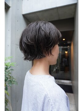 カシ 中目黒(CASI) 癖毛風柔らかショートボブパーマ