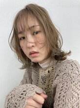 馴染むハイトーン♪ダメージレスで楽しむブリーチデザイン