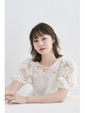 フェイバリットガーデン(favorite garden) 20代30代40代イメチェン小顔切りっぱなしボブグレージュ