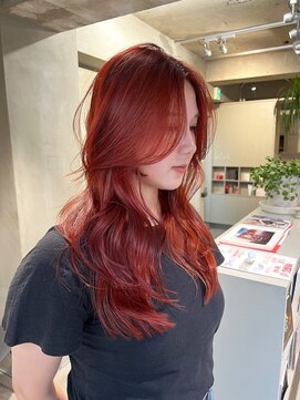 カート バイ デコ(Kurt by DECO) 【masa】レッドオレンジとこだわりのレイヤーカット！