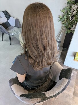 グローリープラス(glory+) グレージュカラー