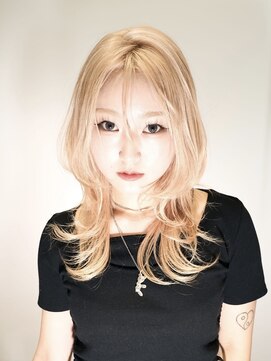 ロンドアンメゾン 原宿(Lond un Maison.) くびれヘア/アプリコットオレンジ/韓国/ブリーチ/レイヤー/原宿