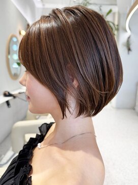 レジット 海老名(Legit) [Legit 海老名] 30代40代50代◎丸みショート小顔