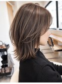 オリーブベージュくびれレイヤー/メイキー本厚木