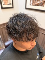 ミリオンバックス 上野(Million Bucks)&nbsp;MEN'S HAIR/リバースセンターパート/ニュアンスパーマ/ツイスパ