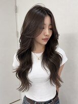 ロア 中目黒(loa)&nbsp;シールエクステ レイヤーカット ハッシュカット ダークブラウン