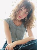 大人かわいい　ロブパーマ&グラデーションカラー