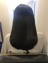 アールサロン アオヤマ(Rr SALON AOYAMA)&nbsp;スタイルチェンジ before afterあり