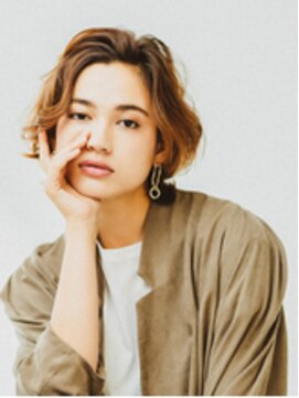 ティファ 二子玉川(Tiffa) ひし形シルエット 小顔ウルフレイヤー ナチュラルグラデーション