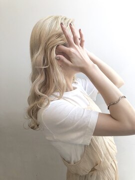 アライブ ハラジュク(ALIVE harajuku) 憧れのブランドカラー