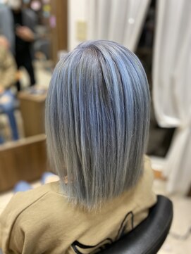 美容室 ぽ歩ビーアップ ステージワン(Be up STAGE1) [ぽ歩゜Be-up stage1]　外国人風カラー＆ホワイトグレーアッシュ