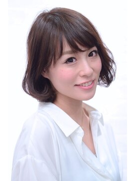 アイナ 銀座(Aina) 【Aina銀座】耳かけクラッシーボブ