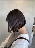 シルエットが崩れない シンプルボブ