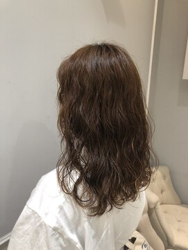 ネオリーブギンザ 銀座店(Neolive GINZA) 低温デジタルパーマで作るウェーブヘア