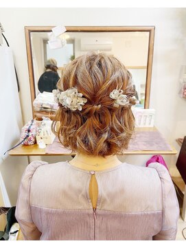 ロカット サロン(Roquat Salon) ボブハーフアップアレンジ【エクステ/ヘアアレンジ/立川/立川】