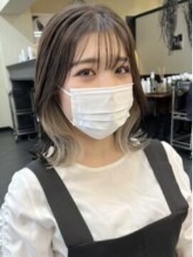 ヒート バイ アンカットラウンジ 渋谷(HEAT by UNCUT&LOUNGE) インナーカラー/イヤリングカラー/ケアブリーチ/ベージュ