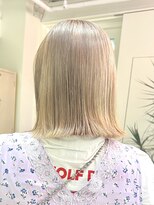 デート 下北沢(DATE)&nbsp;ダブルカラーミルクティーベージュカラーケアブリーチハイトーン