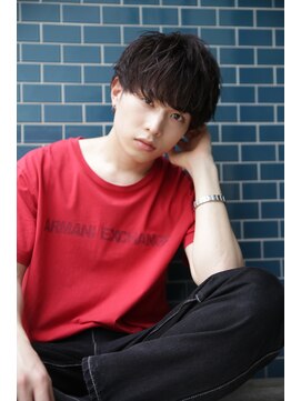 アイズ 海老名(AIZU) 王道マッシュ  スパイラル 縦落ちパーマ ツイストスパイラル