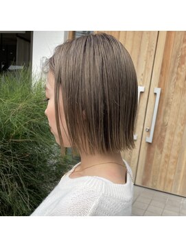 レブラン(r'e blanc) 切りっぱなしボブ
