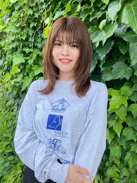 アマネク(AMANEQ by THISCOVER.) ミディアムレイヤー×ベージュカラー