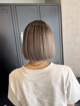 ジゼル 小倉(GiseL) シャドールーツ/ボブ