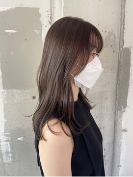 ソラ 鶴見店(sola) 【鶴見】ダークブラウン レイヤーカット