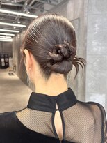 ピークアブー 原宿ハラカド(PEEK-A-BOO)&nbsp;ヘアセット 結婚式ヘア タイトヘア カチモリ お呼ばれヘア 原宿