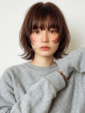 ヴェイン 渋谷(vain) ボブ 顔周りカット レイヤー ブラウンカラー ウルフ 前髪カット