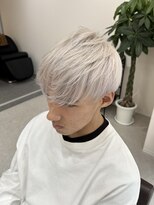 リグ 横浜(Lig.)&nbsp;ホワイトベージュミルクティーベージュブリーチダブルカラー横浜
