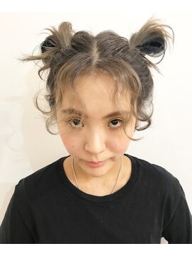 チクロヘアー(Ticro hair) ticro 大石 グレージュカラー