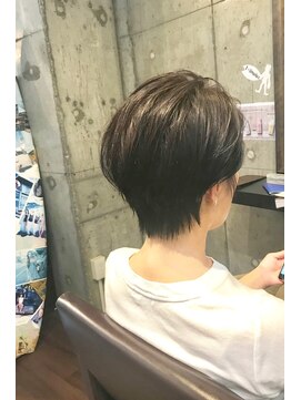 1+ アンプリュス(Unplus) ハンサムフレンドボブ