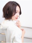 上品な外ハネボブショート