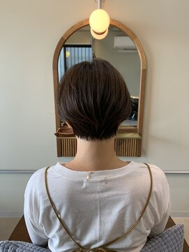 カドル(cuddle) ショートボブ