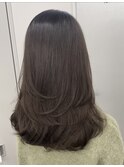 レイヤーカットハイライトショートヘアイルミナカラーオージュア