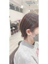 ラボヌール ヘアーウル 春日部西口店(La Bonheur hair heureux) 丸みショート/顔回りカット/明るめブラウン/耳掛けショート